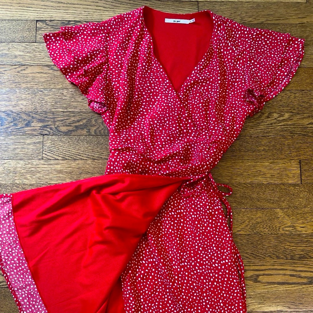Francesca’s Mi Ami polka dot wrap dress